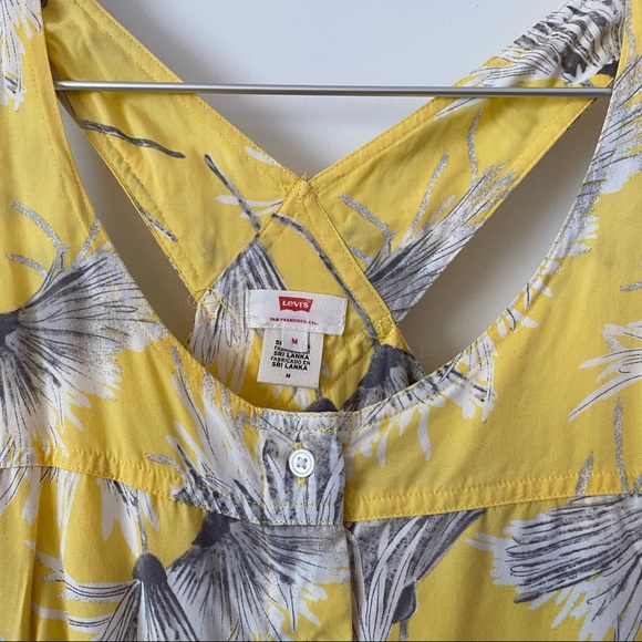 LAST CALL 🌻 Host pick 🌞 Levi’s Graphic dandelion floral sundress with pockets - Picture 5 of 7